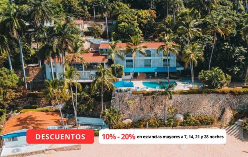 Maravillosa casa con 7 habitaciones, acceso directo a playa pichilingue, bahía de puerto marqués, zona diamante Acapulco
