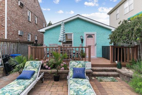 Margate Home w/Large Outdoor Kitchen