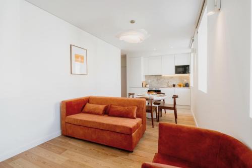 Mary Orange - NO 236 1D - Chick & Cozy Two-Bedroom Stay