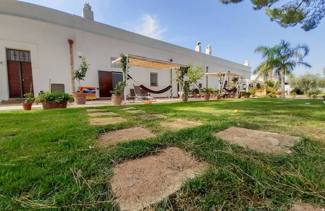 Masseria La Stornara. Girasole