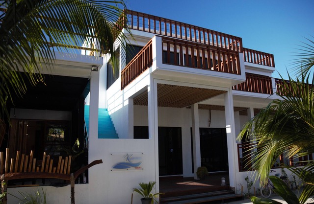 Master Suite Family Room with views of the Ocean