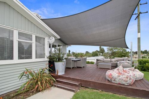 Masters Manor - Mangakino Holiday Home