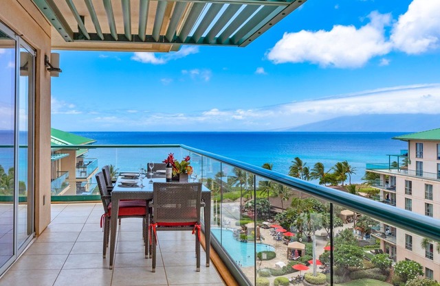 Maui Resort Rentals: Honua Kai - 3 Total Bedrooms, 8th Floor "Penthouse" Ocean AND West Maui Mountain Views, Deluxe Corner Floor Plan!