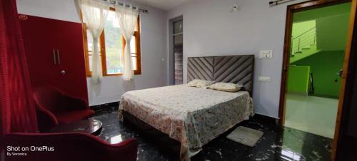 Max & Mason home stay