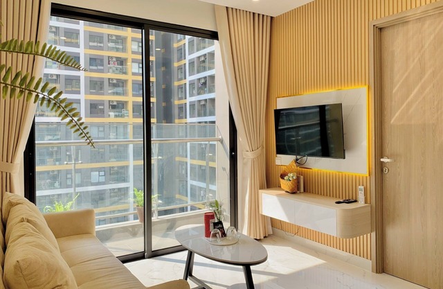 [May House] Solari 2BR apartment opposite Vincom Mega Mall