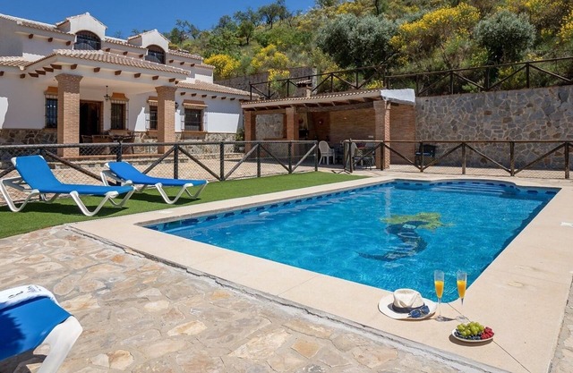 Mayte Dreams Valle de Abdalajís by Ruralidays