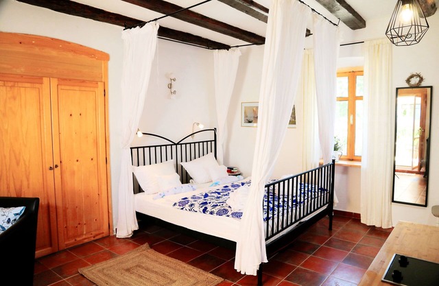 Mediterranean studio with pool on the island of Krk