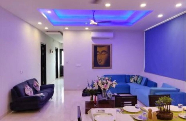 Meera Suites @ DLF 2 - Suite 5