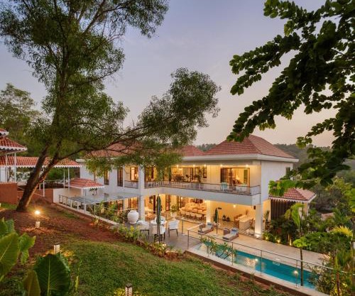 Melhor stays Villas - UL- C2 7BHK villa with private pool, Assagao