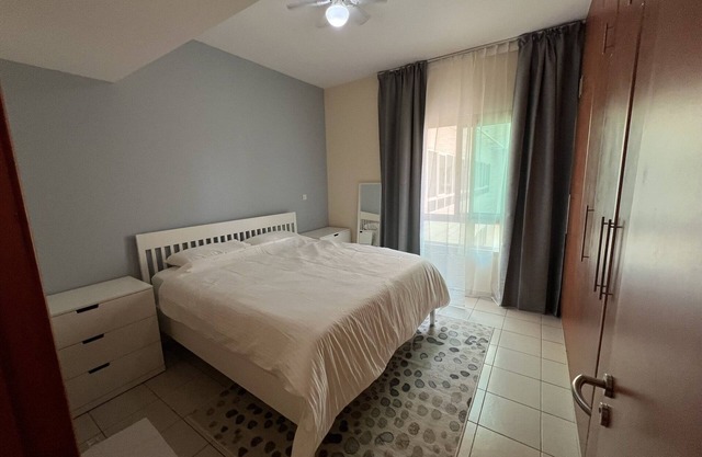 Metro 1 km - Nice Peaceful Central Location