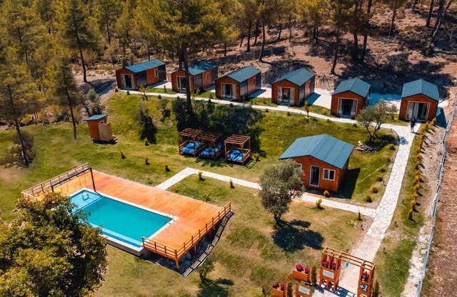 MİA BUNGALOVE