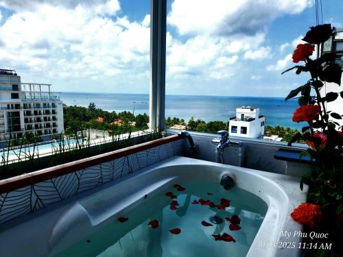 Mi Amor Ocean Penthouse - 3 minutes to the beach - Downtown