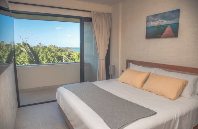 Micaela Bacalar C2, Depto de Lujo Vista Laguna