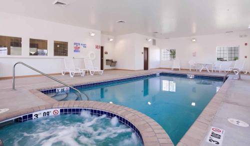 Microtel Inn & Suites By Wyndham