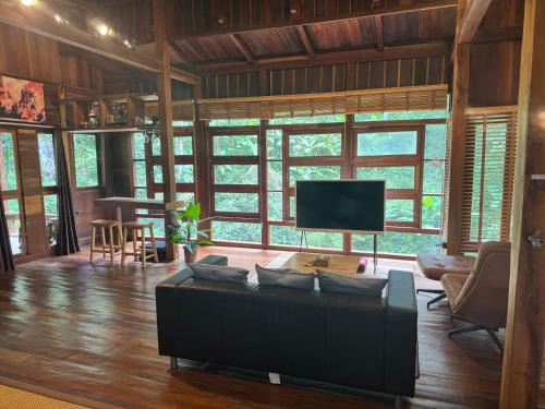 Mii Paa Aii มิ๊ ป๊ะ ไอ