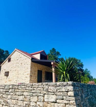 Milton holiday house