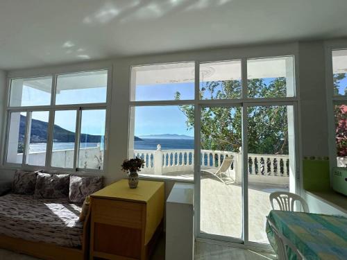 Mini Villa Belyounech