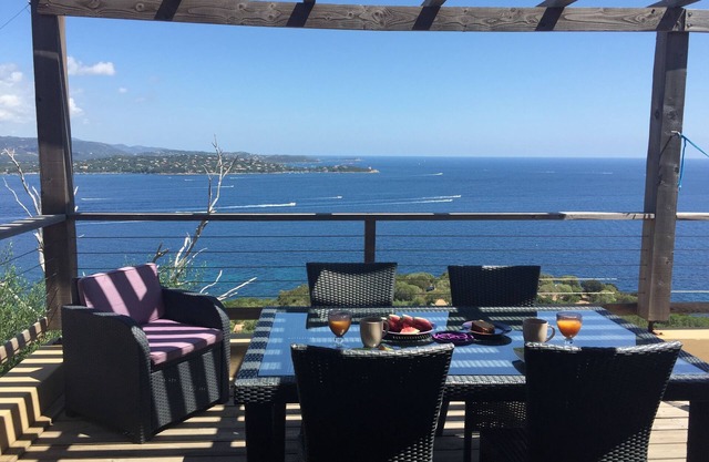 Mini-villa VUE MER Panoramique 180°, À 5 Minutes DE LA Plage