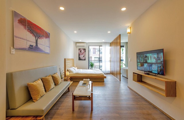 Minimalist & Modern Apartment I