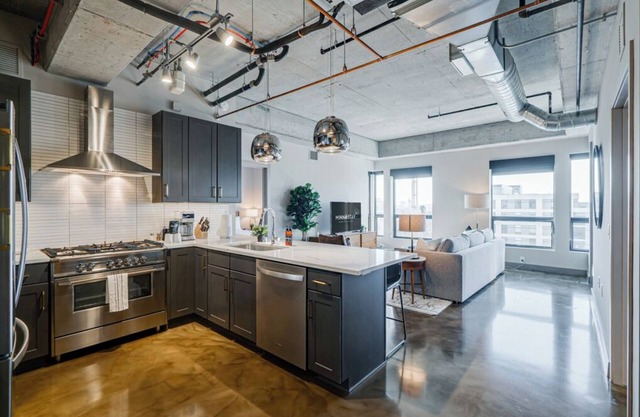 MINNeSTAY* Sable 705 - Two Bedroom | Skyline View