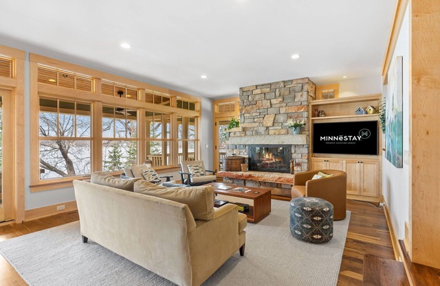 MINNeSTAY* Turtle Lake Cottage | Lakefront