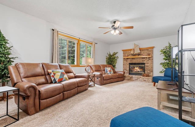 MINNeSTAY* Ultimate Family Fun Escape | Entertainment
