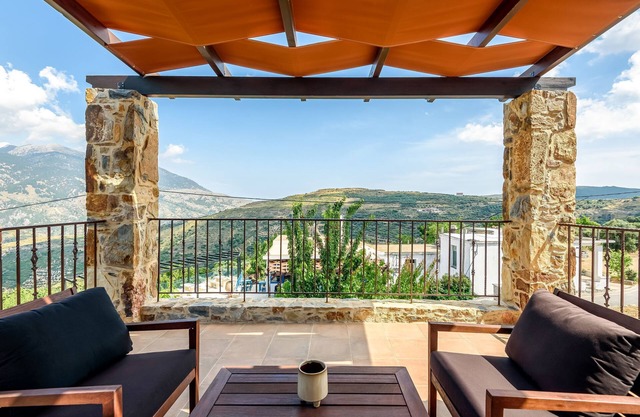 Minos Country Living Apartments
