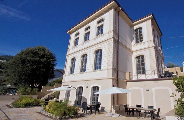 Mira-mare Apartments & Suites