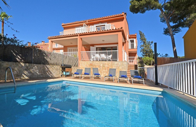 Mirador - Villa with spectacular sea views and private pool.