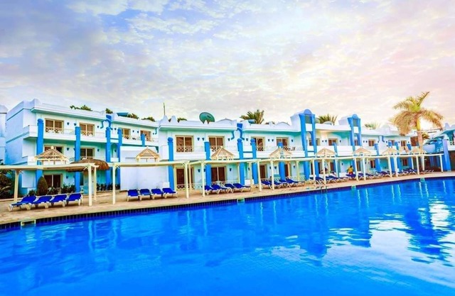 Mirage Bay Hotel & Aquapark , Suites