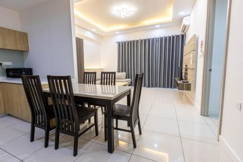 Miri Times Square Serviced Apartment