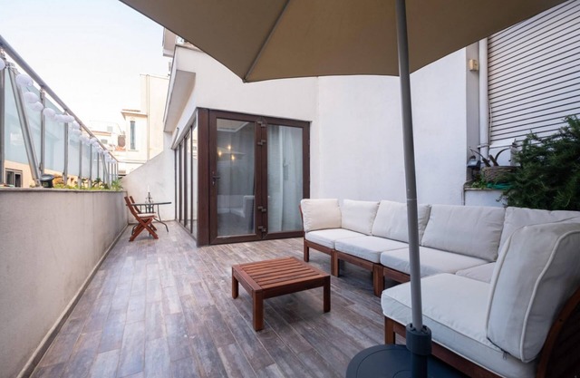 Missafir Flat with Terrace near Istiklal Street