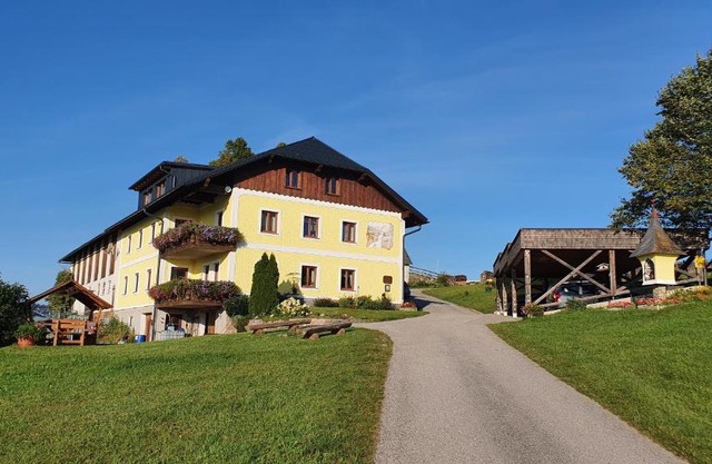 Mitterhirschberg, Familie Schweighuber