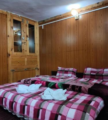 MNT Homestay Chitkul By Soma Stays
