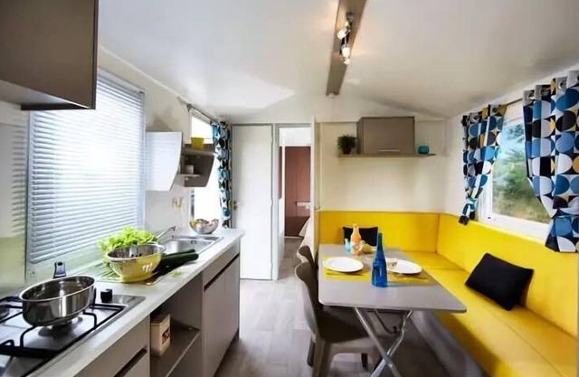 Mobilheim 25 m2/2 Schlafzimmer - überdachte Terrasse TV 5 Personen