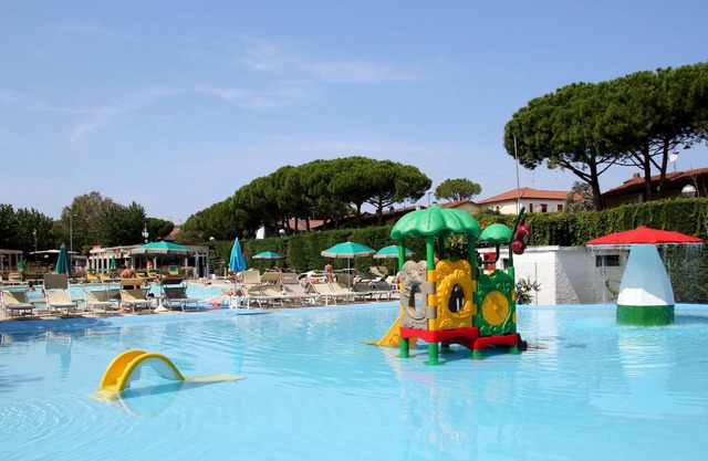 Mobilhome Pacifico by Interhome