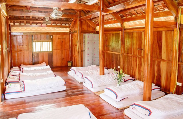 Moc Chau Arena Village