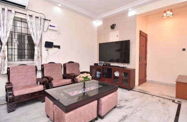Modern 2-BR Apartment in Chennai