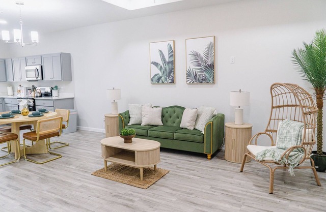 Modern 2BR at The Sunset Palm – Close to South Padre, SpaceX & Retail Hub