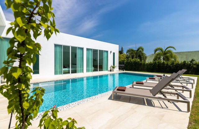 Modern 4 Bedroom Pool Villa PMK-A2