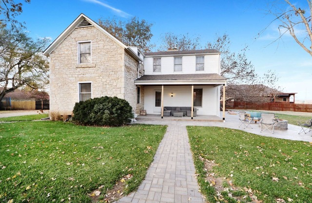 Modern 5-Bed Farmhouse at Bill Snyder Family Stadium