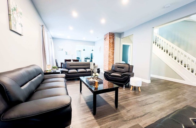 Modern 5BR Home Perfect for Families