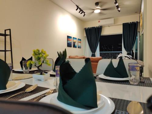 Modern and Comforts RC Residence Fully Aircond