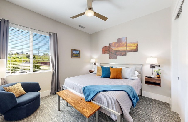 Modern and Cozy ~ Near Downtown, Red Rocks, CSM ~ Denver 15 mins