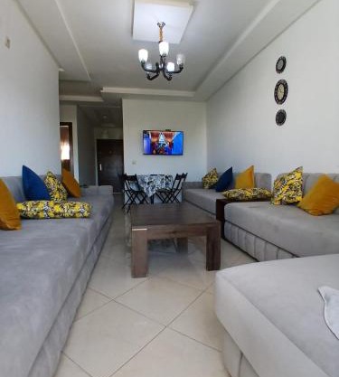 Modern Apartment 5 Min the Beach