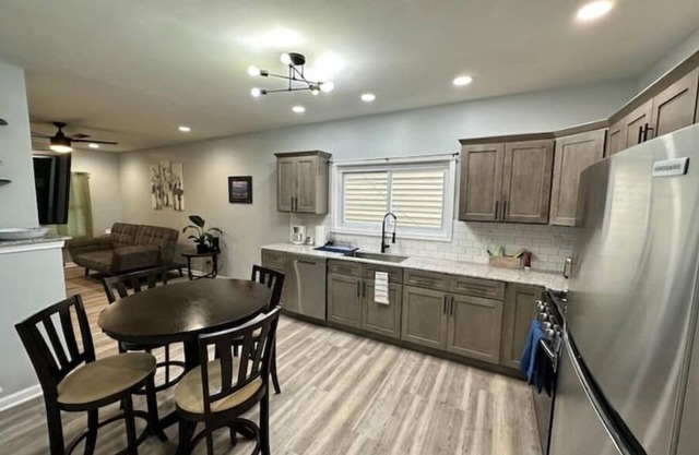 Modern Buffalo Retreat 1 bd 1 bath