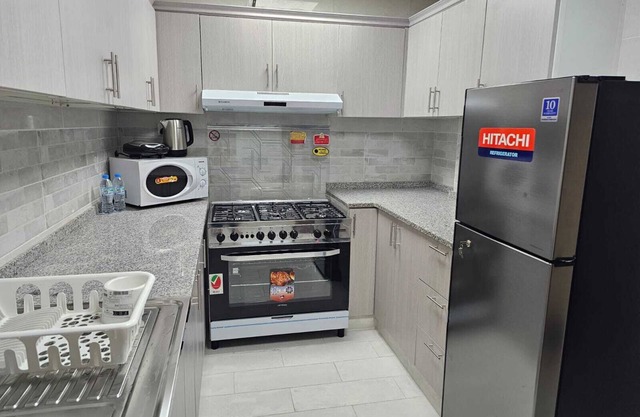 Modern & Cozy 1 BR + 1 Living Room Apartment near Sharjah University