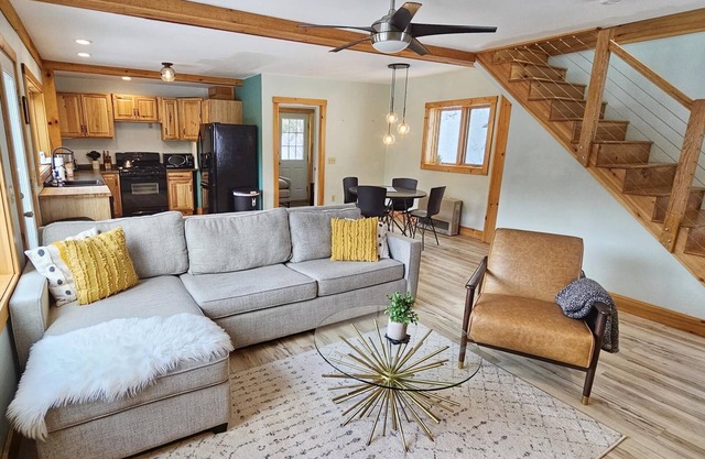 Modern design in the woods, private, beautiful