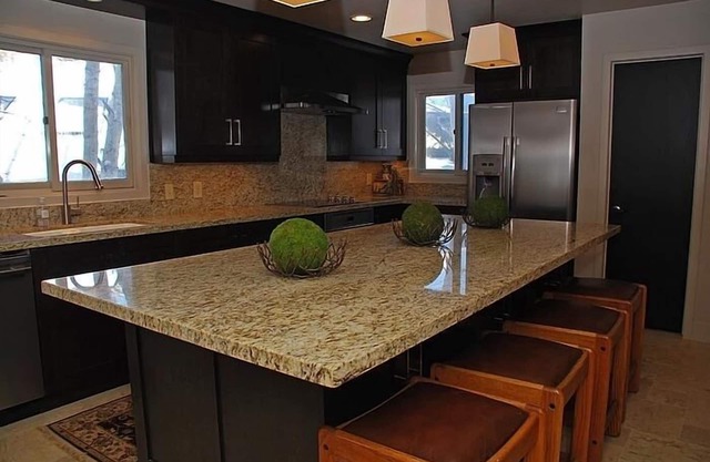 Modern elegance, 5 floors, perfect location