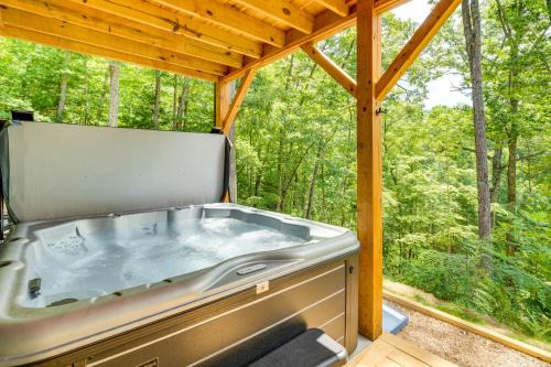 Modern Hikers Haven with DuPont State Forest Views!